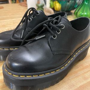 dr martens oxford platform